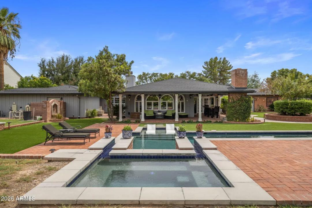 Real Estate Picture 73