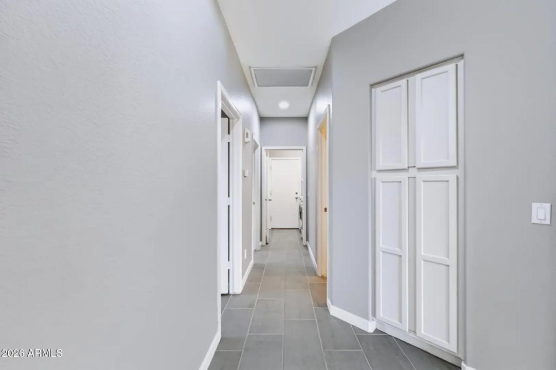 Real Estate Picture 18