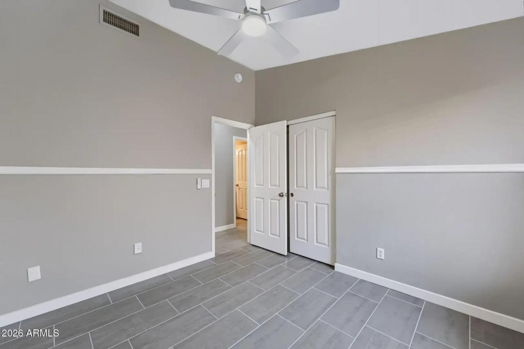 Real Estate Picture 22