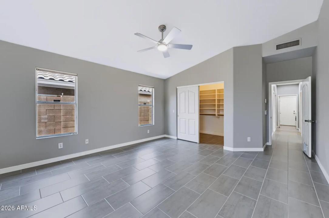 Real Estate Picture 26