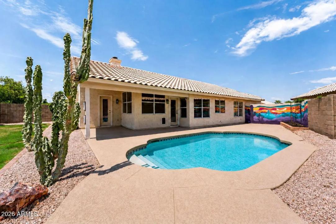 Real Estate Picture 35