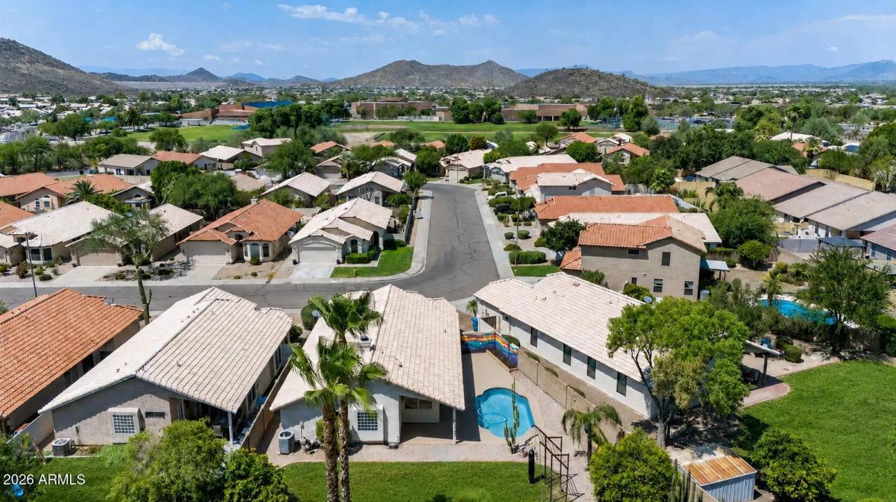 Real Estate Picture 39