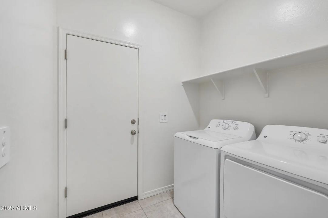 Real Estate Picture 20