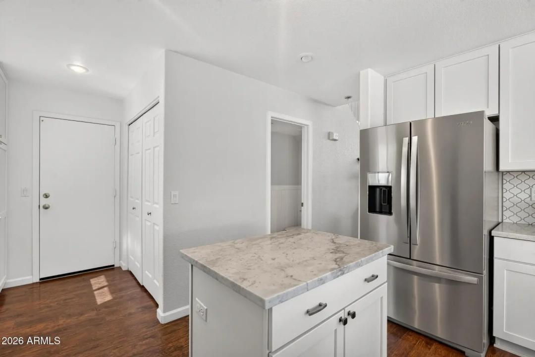 Real Estate Picture 15