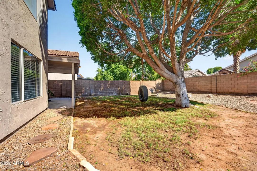 Real Estate Picture 34