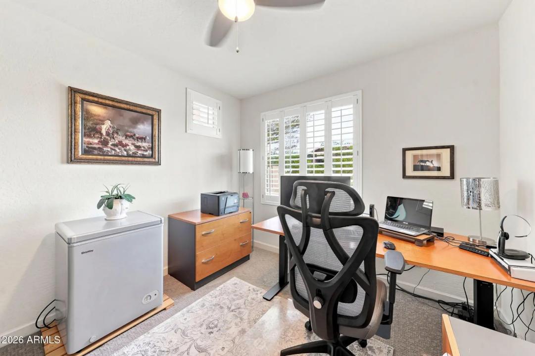 Real Estate Picture 33