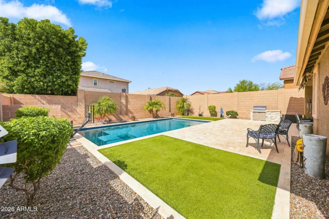 Real Estate Picture 41