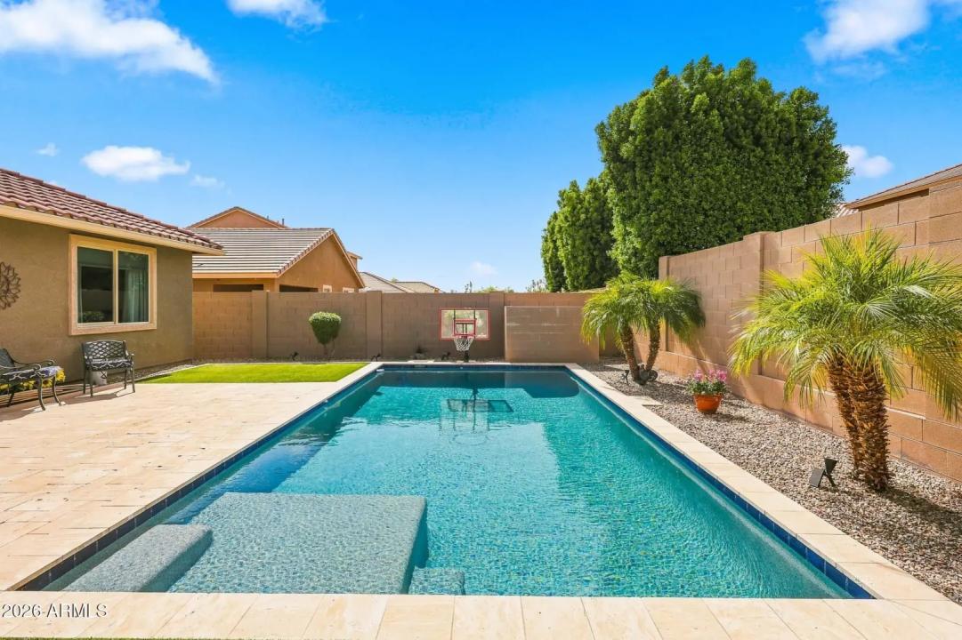 Real Estate Picture 45
