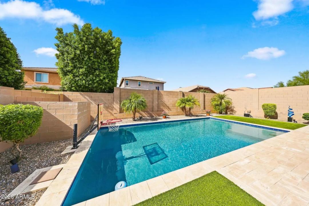 Real Estate Picture 46