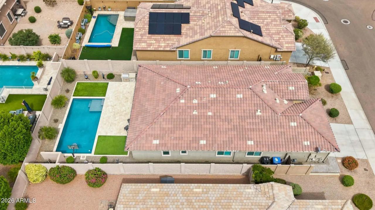 Real Estate Picture 48