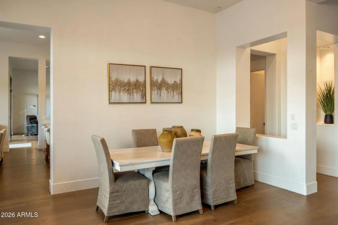 Real Estate Picture 13