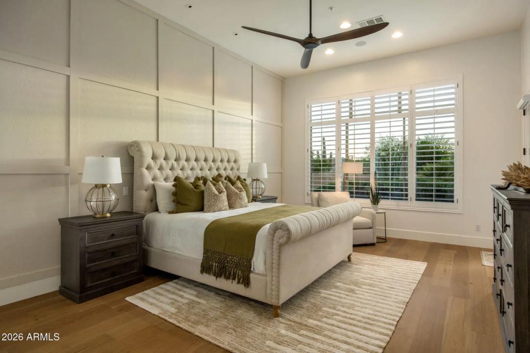 Real Estate Picture 26