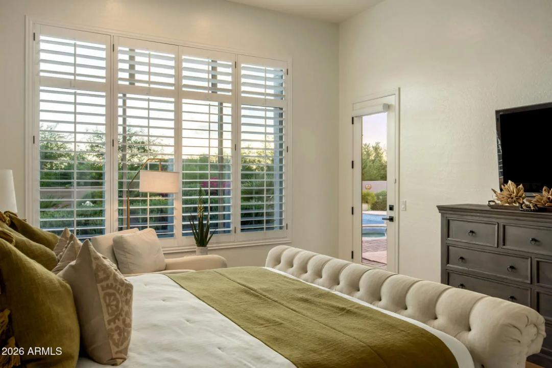 Real Estate Picture 27