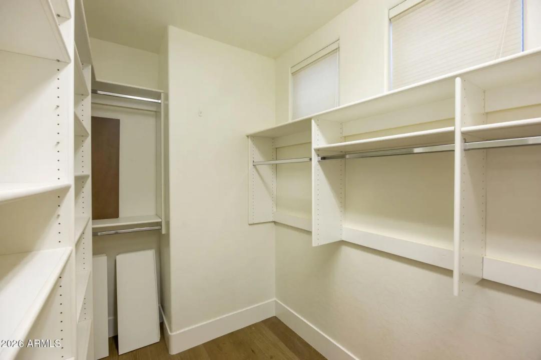 Real Estate Picture 30
