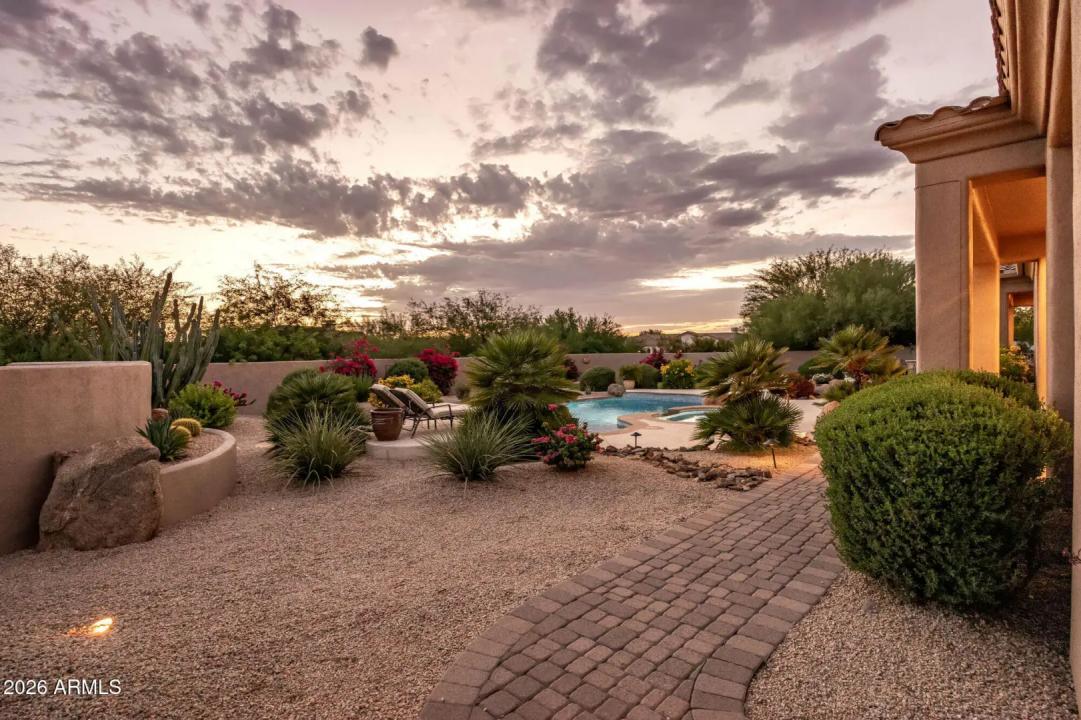Real Estate Picture 52
