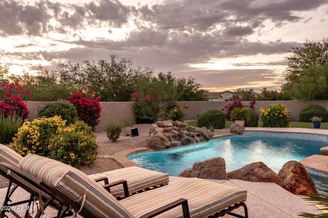 Real Estate Picture 53