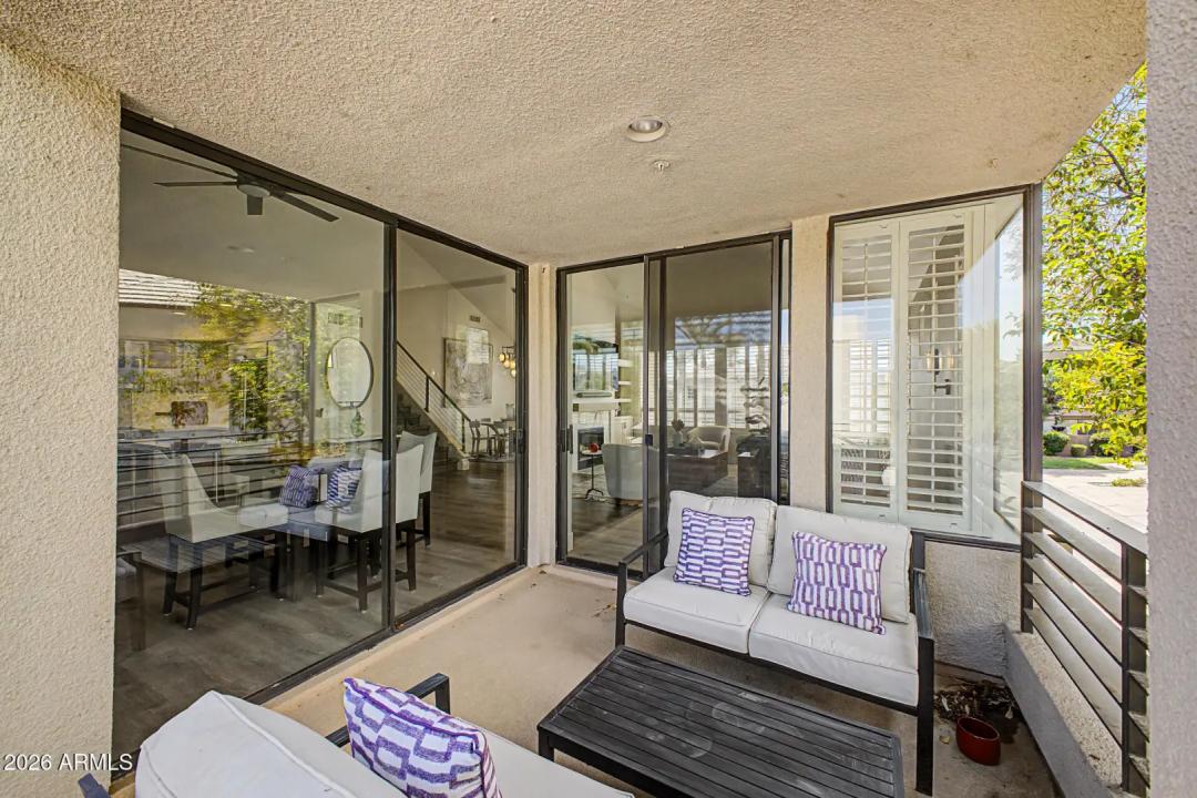 Real Estate Picture 18
