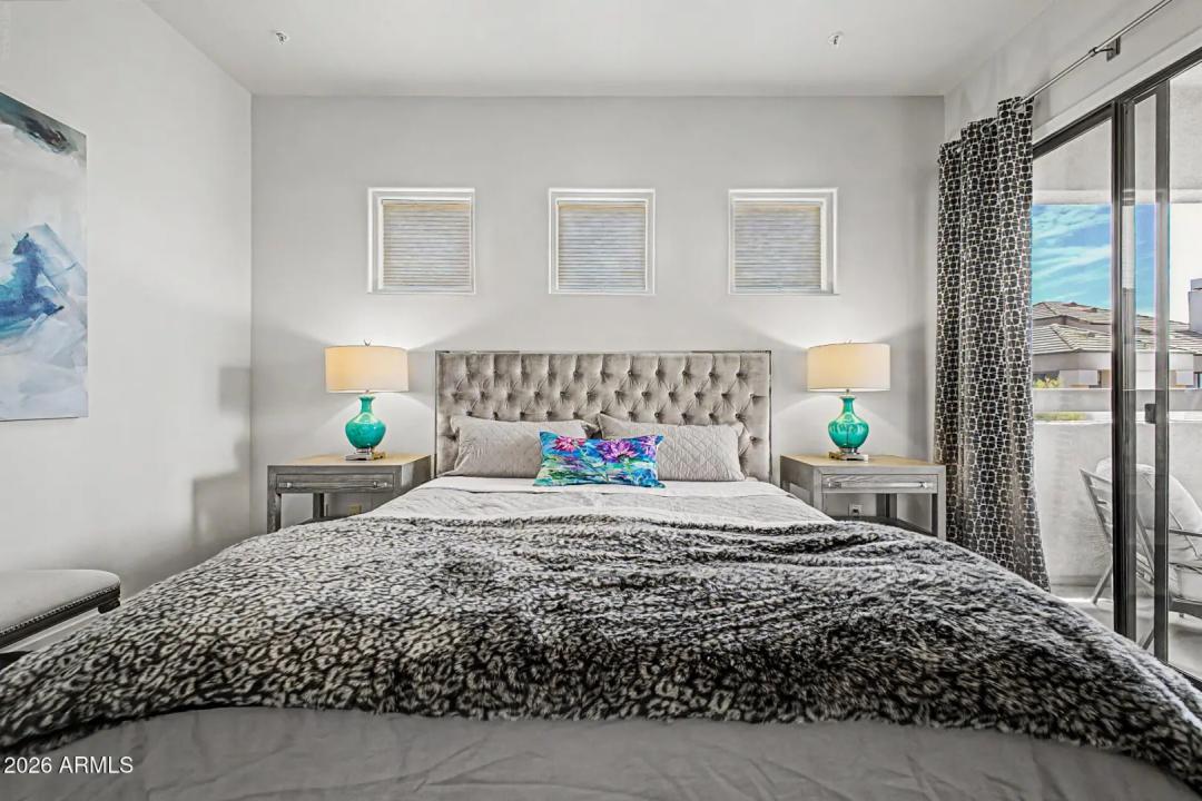 Real Estate Picture 22
