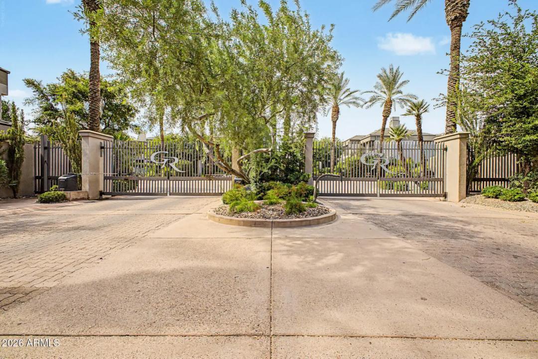 Real Estate Picture 36