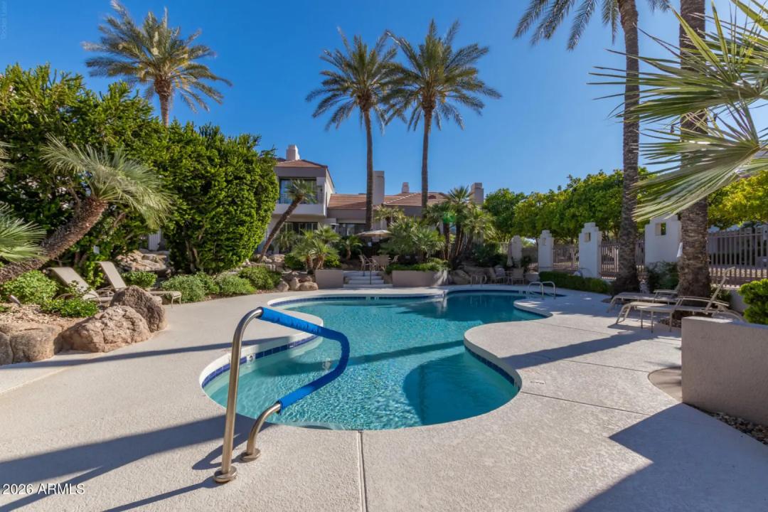Real Estate Picture 40