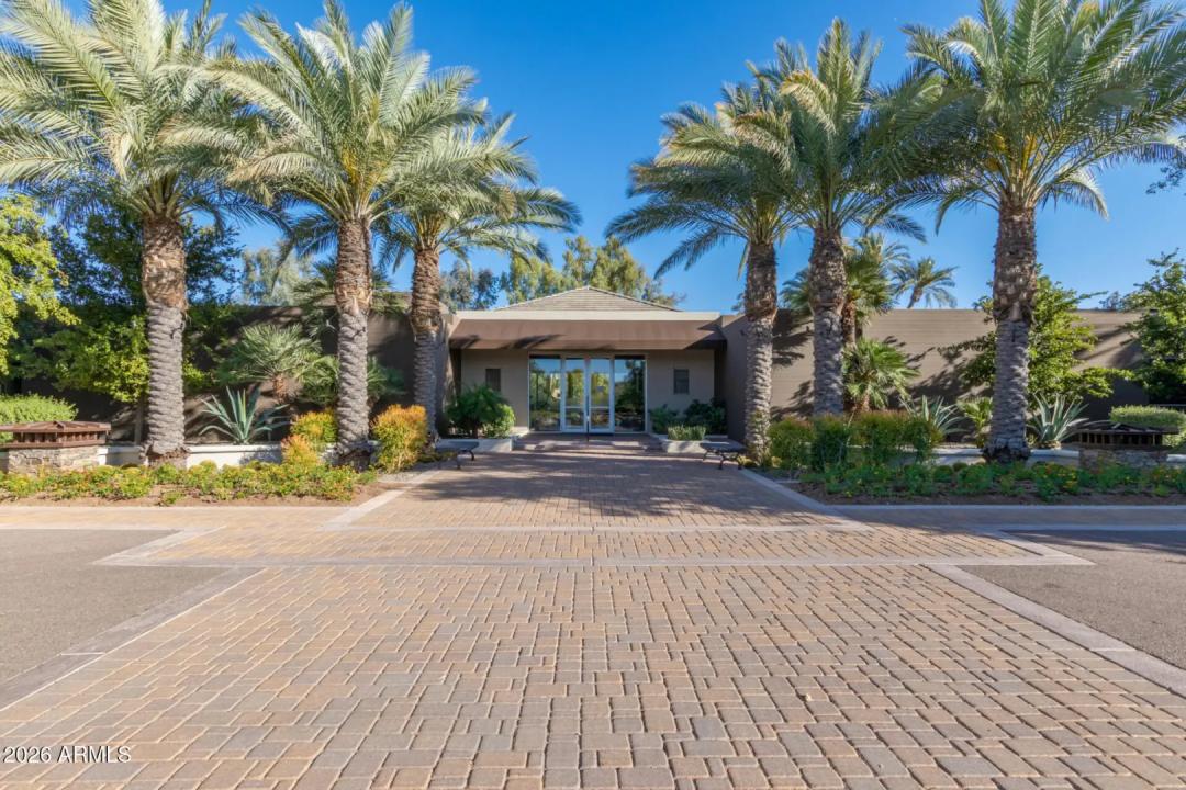 Real Estate Picture 42