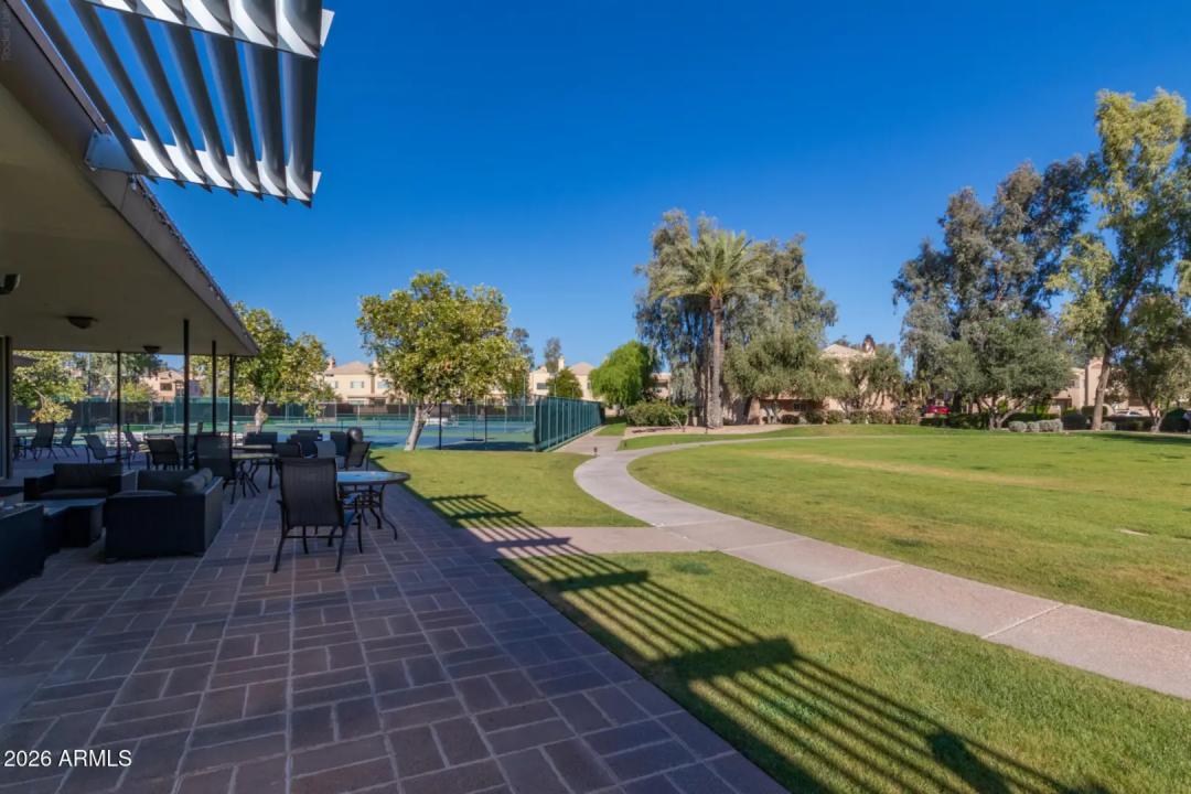 Real Estate Picture 44