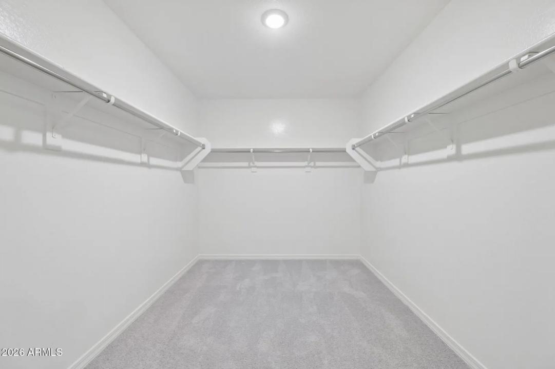 Real Estate Picture 9