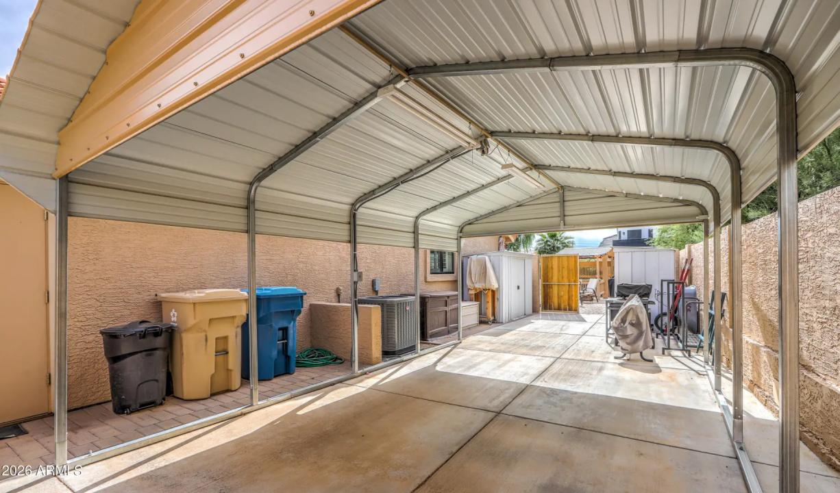 Real Estate Picture 40