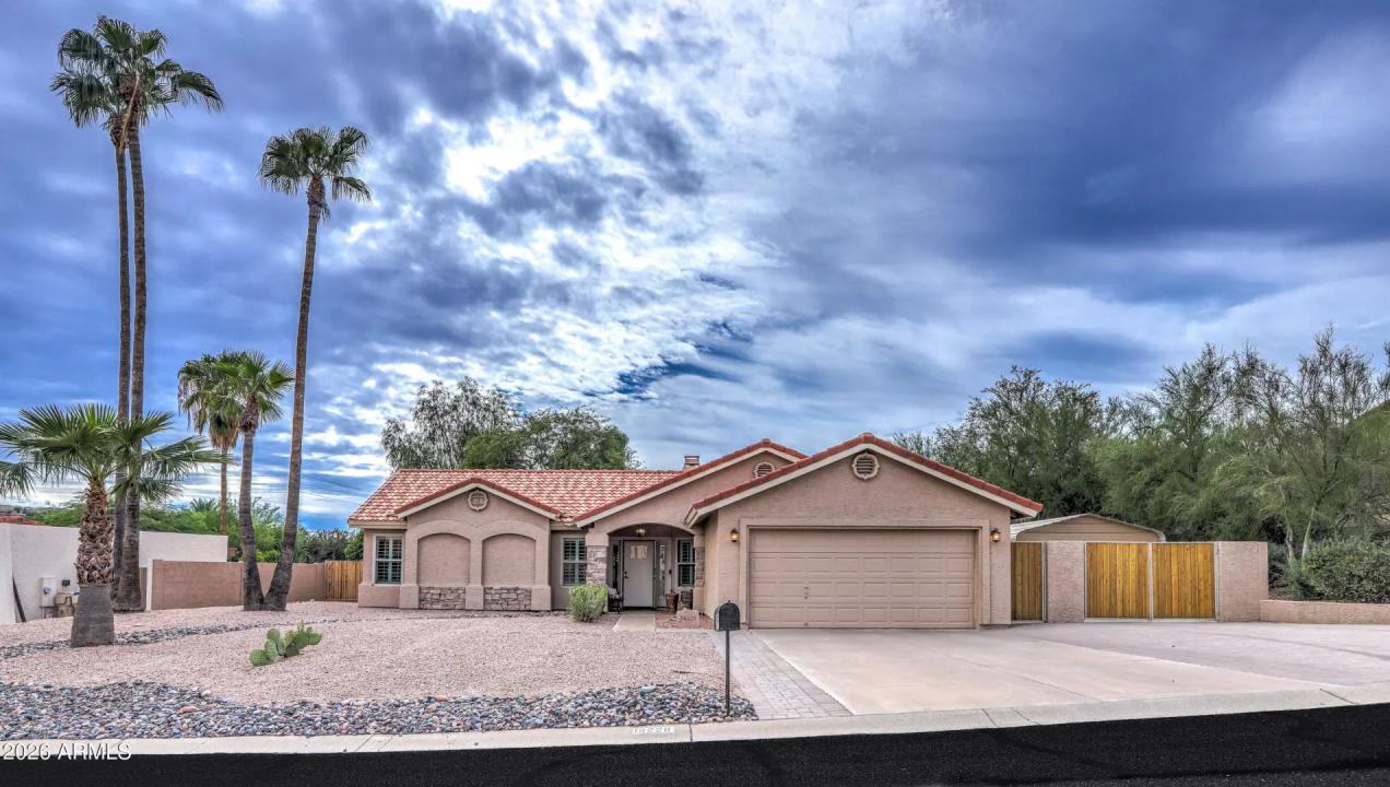Real Estate Picture 1