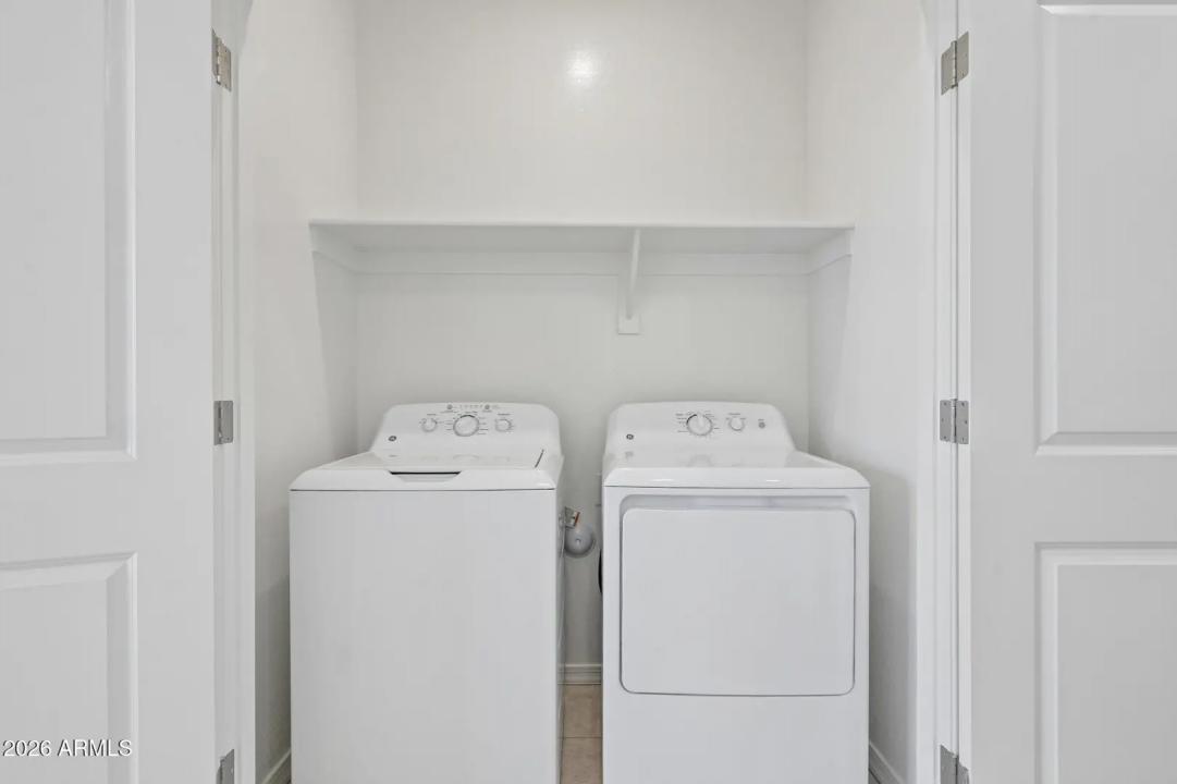 Real Estate Picture 30