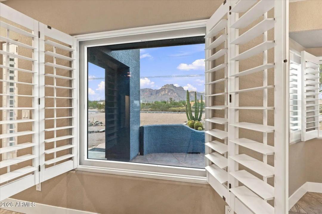 Real Estate Picture 25