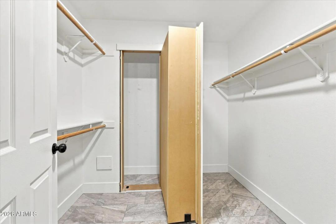 Real Estate Picture 39