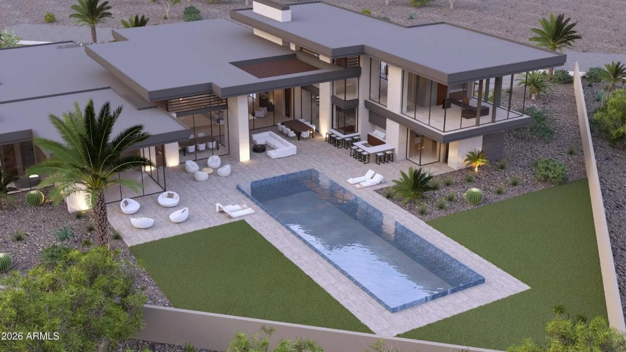 Real Estate Picture 10