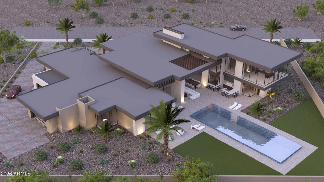 Real Estate Picture 11