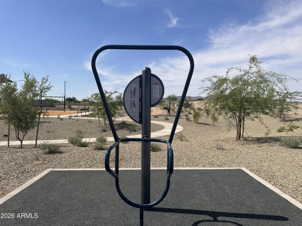 Real Estate Picture 17