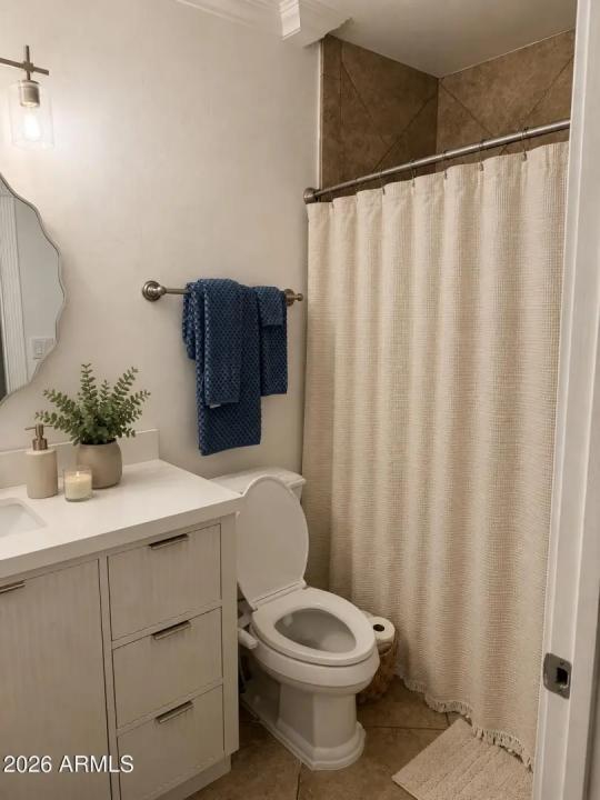 Real Estate Picture 9