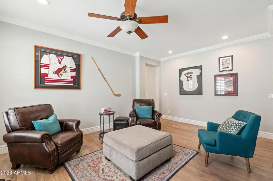 Real Estate Picture 30