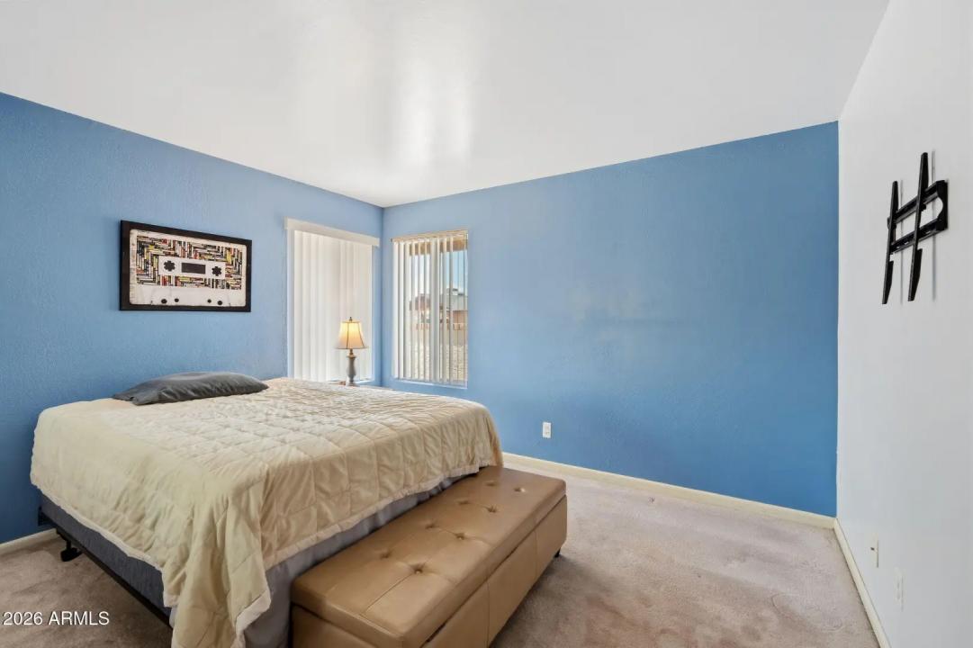Real Estate Picture 16