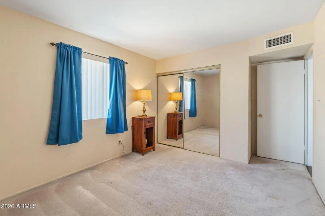Real Estate Picture 20