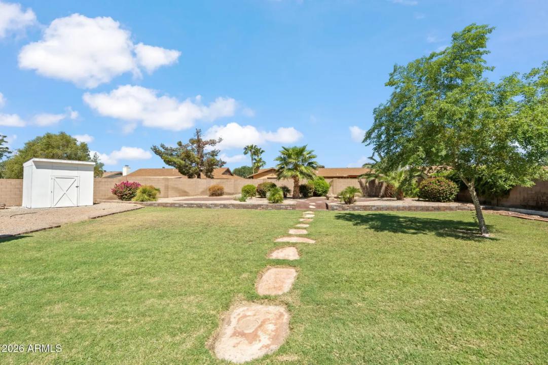 Real Estate Picture 26