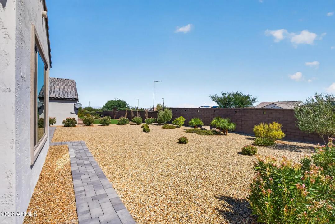 Real Estate Picture 41