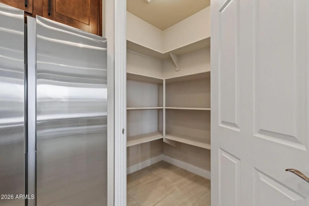 Real Estate Picture 11