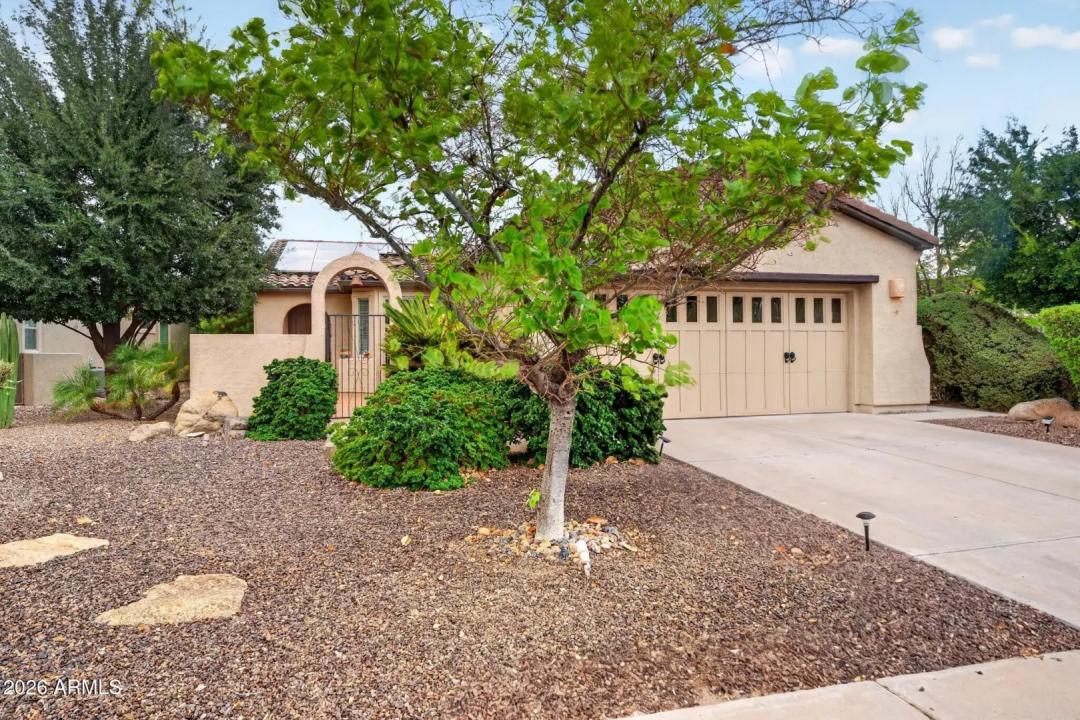 Real Estate Picture 4