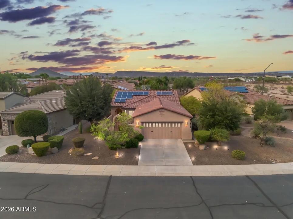 Real Estate Picture 2