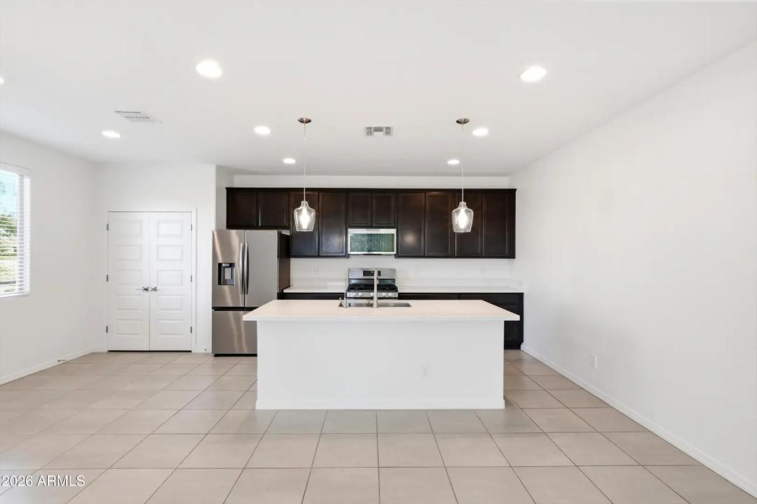 Real Estate Picture 2