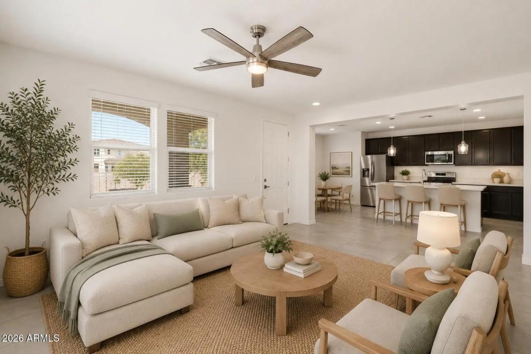 Real Estate Picture 5