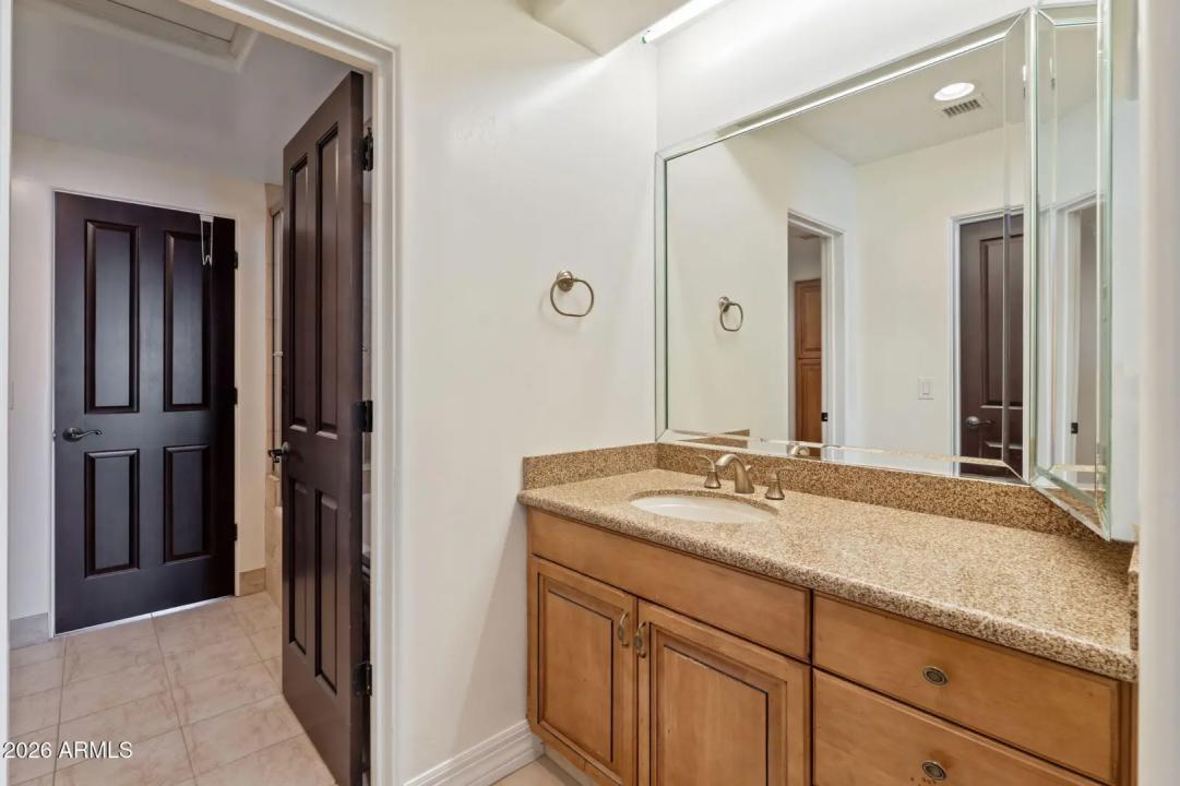 Real Estate Picture 20