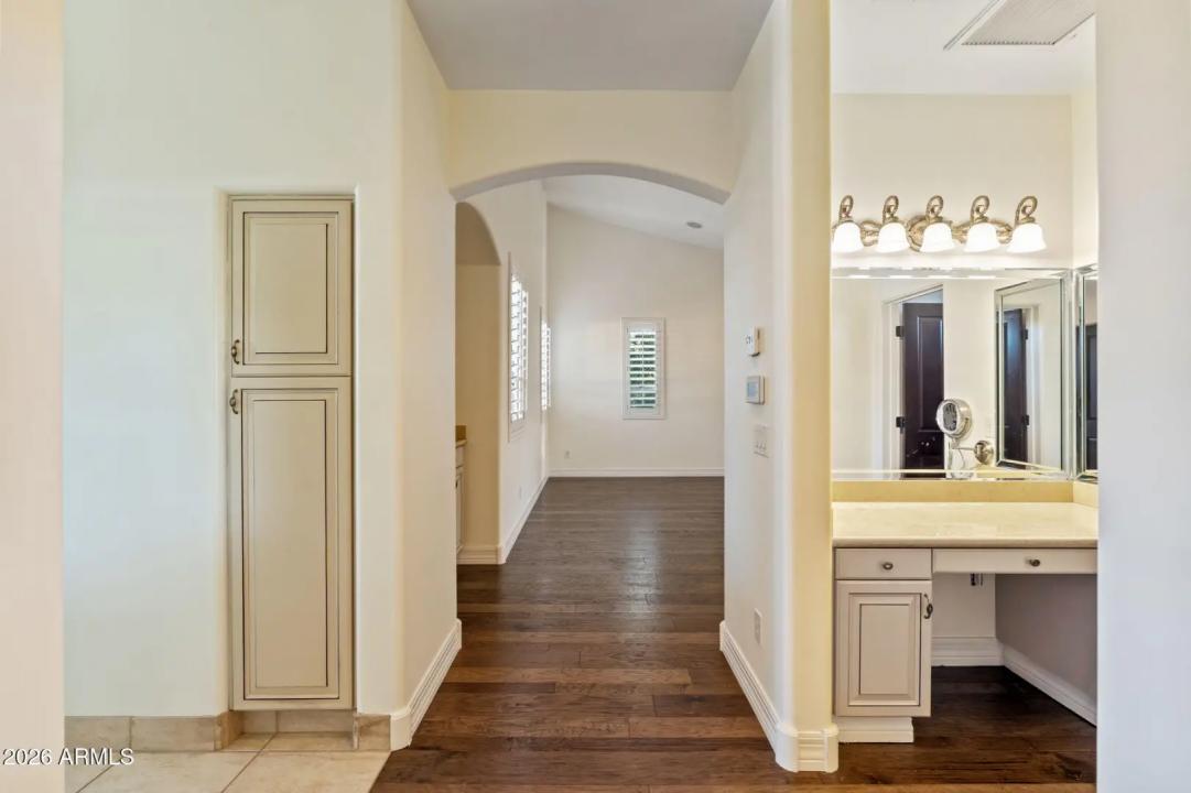 Real Estate Picture 27