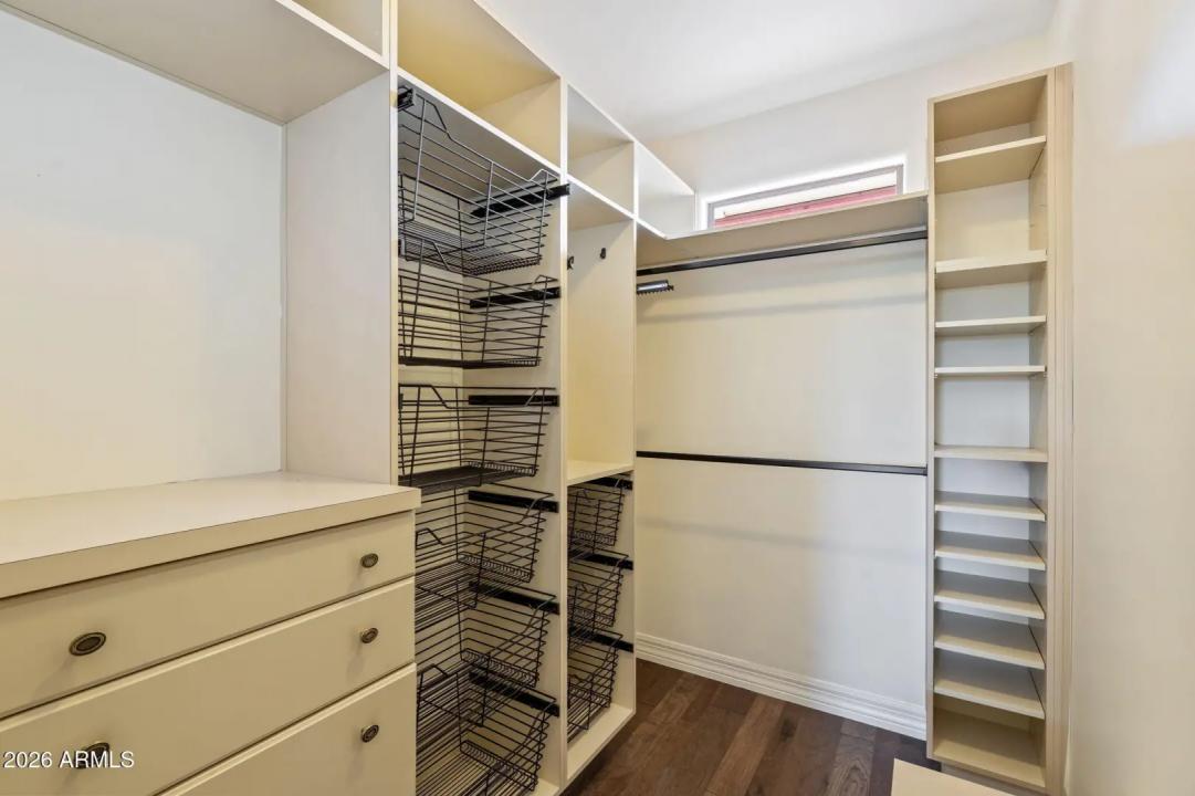 Real Estate Picture 30