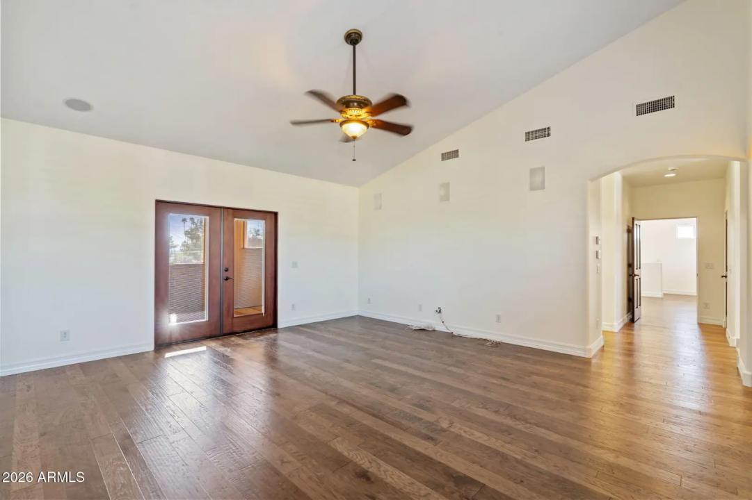 Real Estate Picture 38